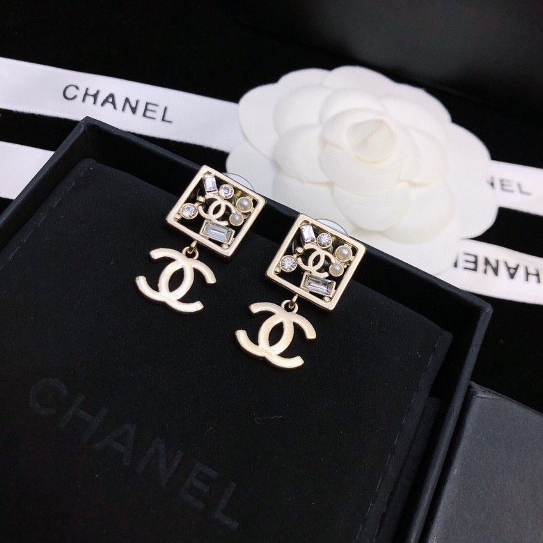 Ch**el earrings